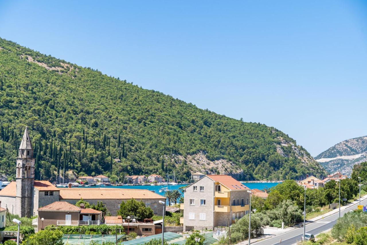 Apartment House Of Artichoke With Amazing Sea View, Dubrovnik Mokosica Exterior photo